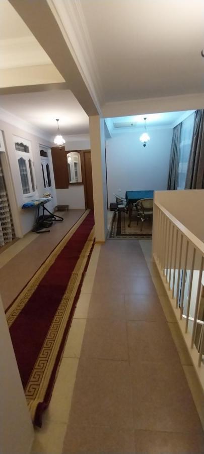 Hostel Gomani Batoumi Extérieur photo