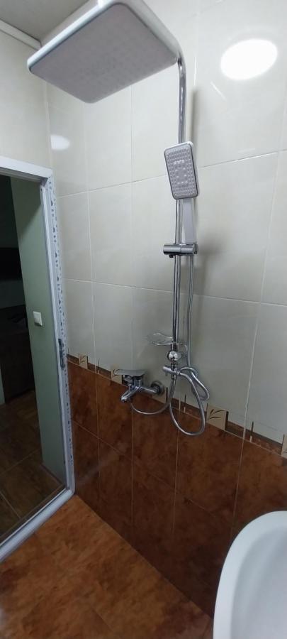Hostel Gomani Batoumi Extérieur photo